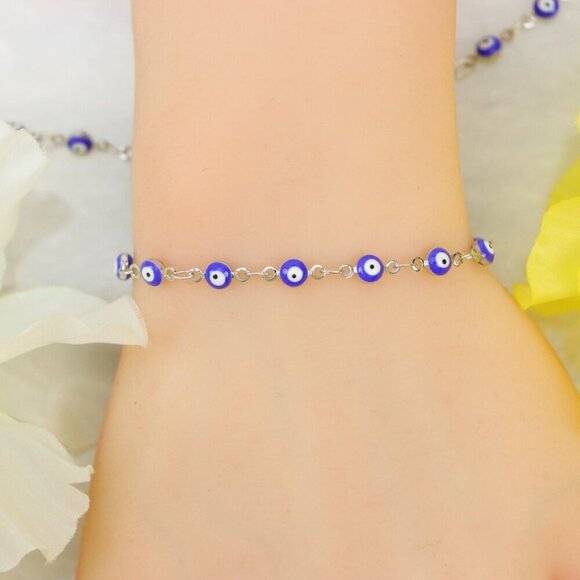 Minimalist Bracelet, Sleek & Modern Design, Women’s Fashion, YC110019-B - Picture 2 of 10